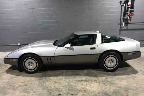 1986 corvette owners manual