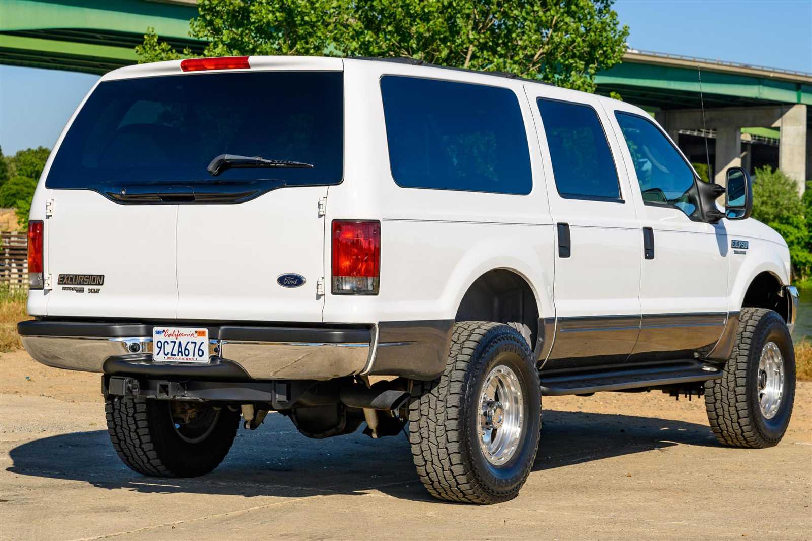 2003 ford excursion owners manual