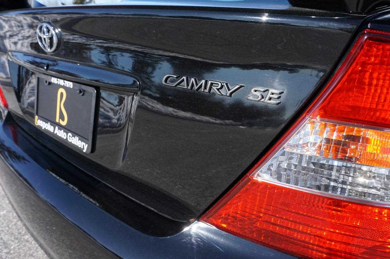 2004 toyota camry le owners manual