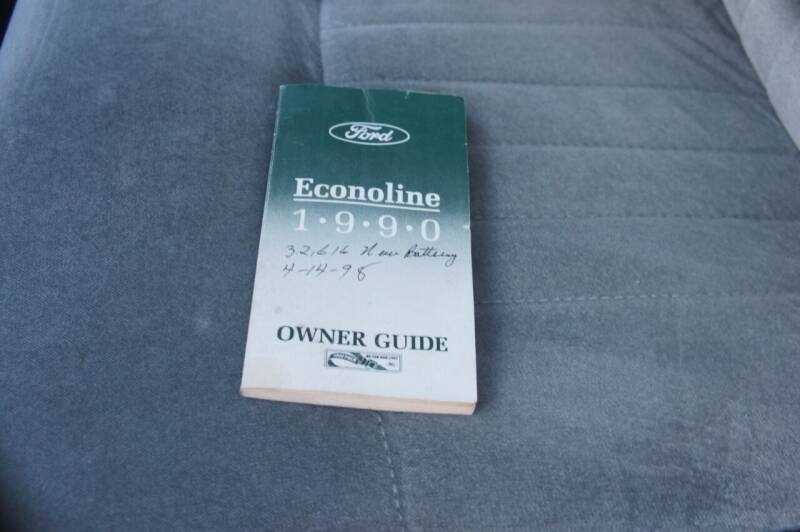 2009 crown victoria owners manual