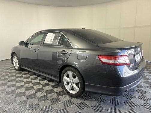 2011 toyota camry le owners manual