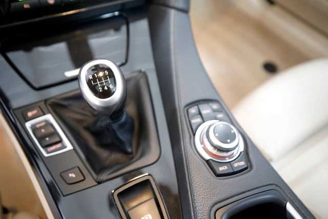 2012 bmw 650i owners manual