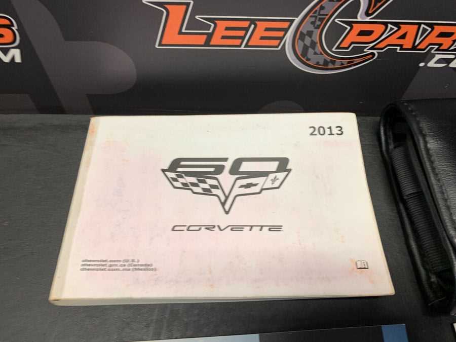 2013 corvette owners manual