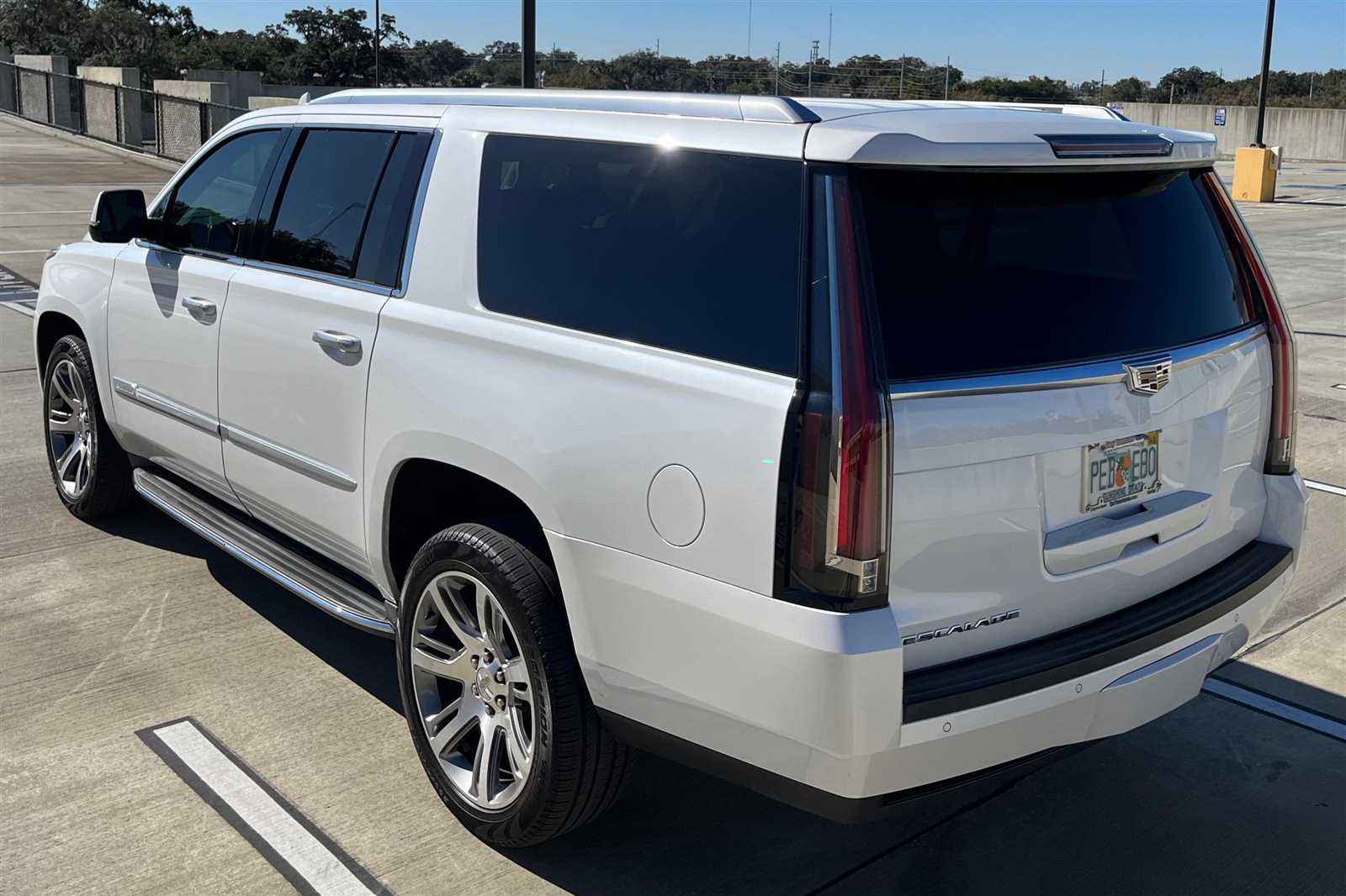 2016 escalade owners manual