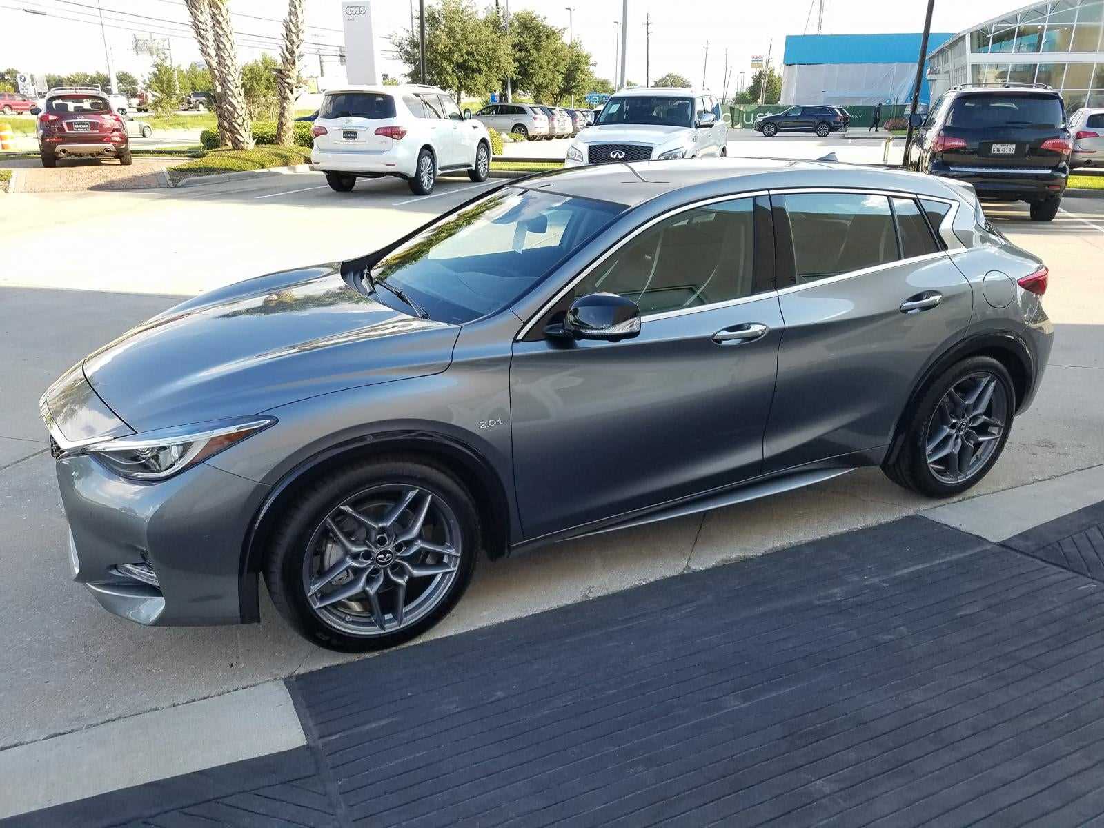 2017 infiniti qx30 owners manual