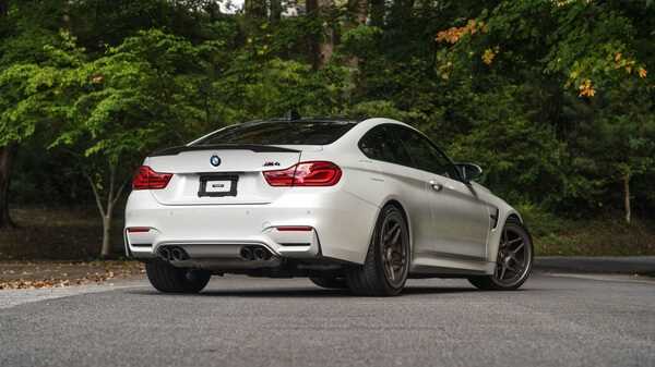 2018 bmw m4 owners manual