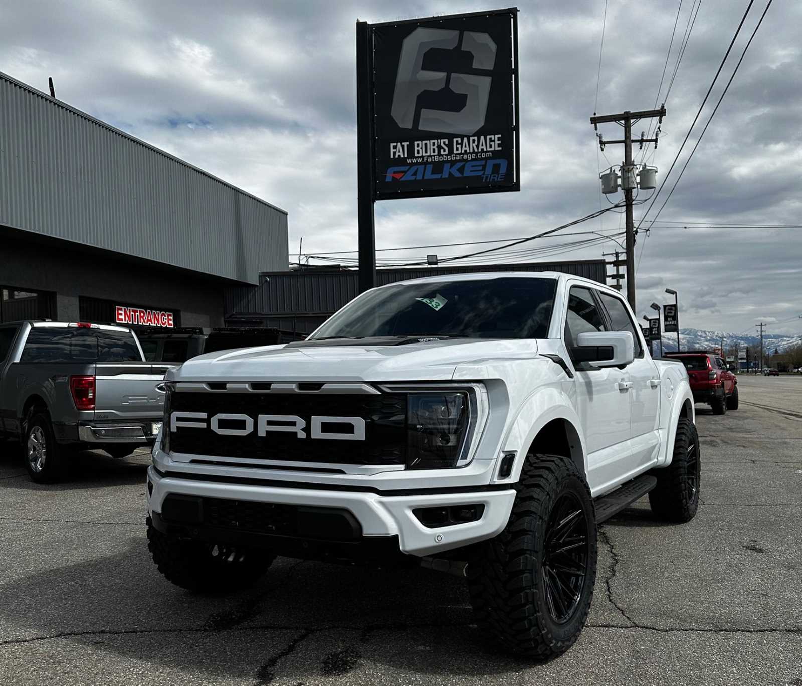 2021 ford raptor owners manual