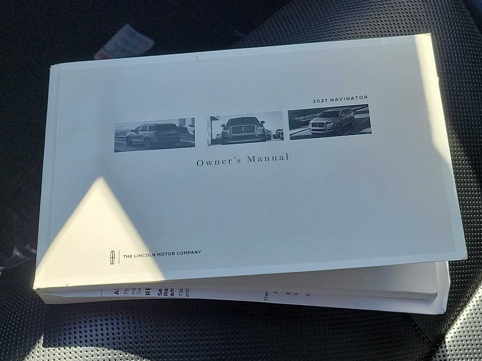 2021 lincoln navigator owners manual