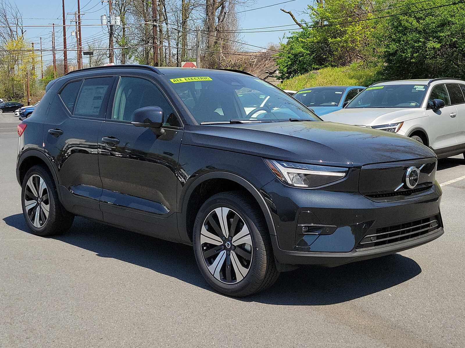 2023 volvo xc40 recharge owners manual