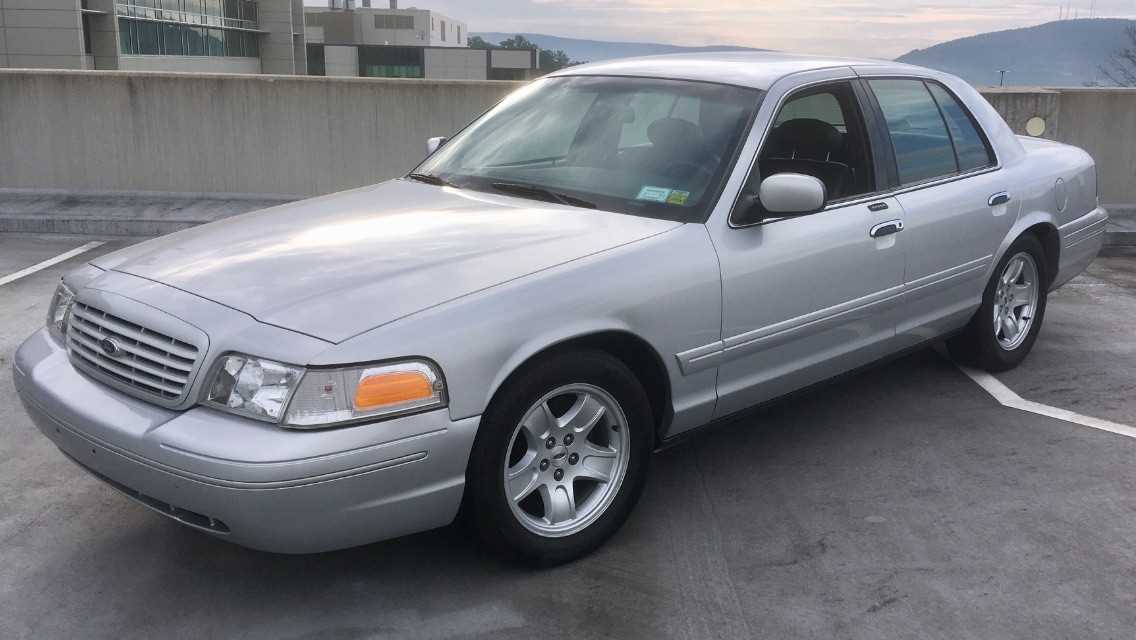 ford crown victoria owners manual