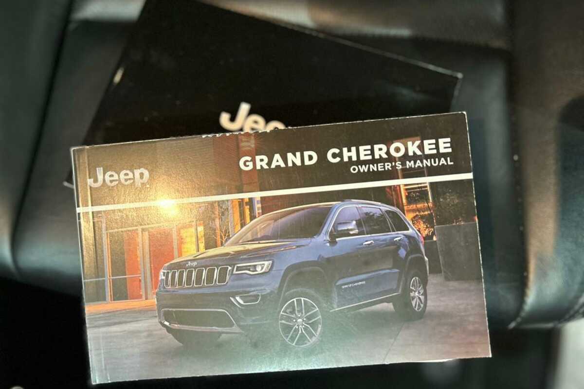 2017 jeep grand cherokee owners manual