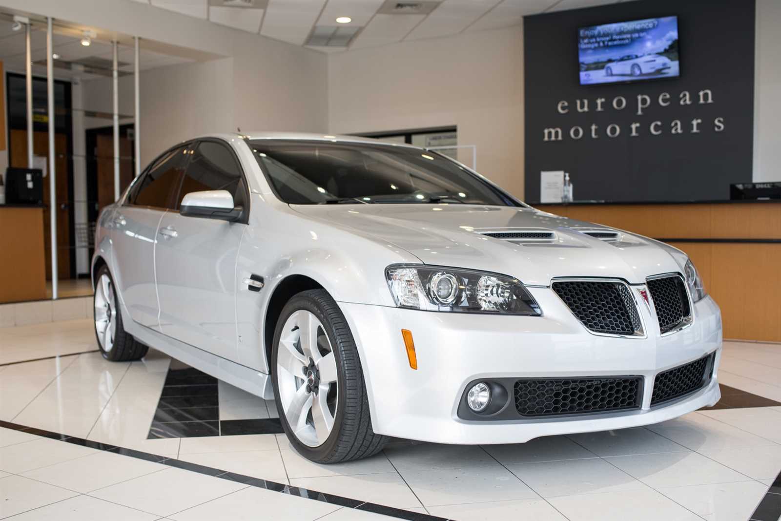 pontiac g8 gt owners manual