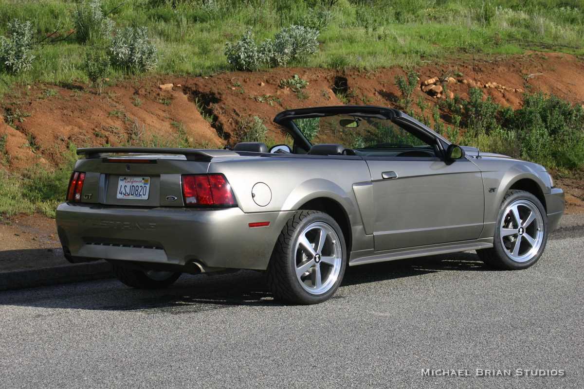 2001 mustang gt owners manual