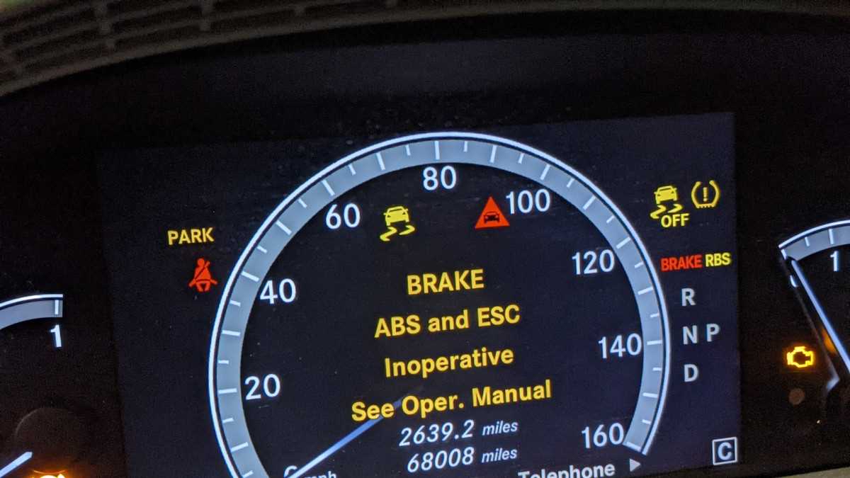 abs and esp currently unavailable see owners manual w204