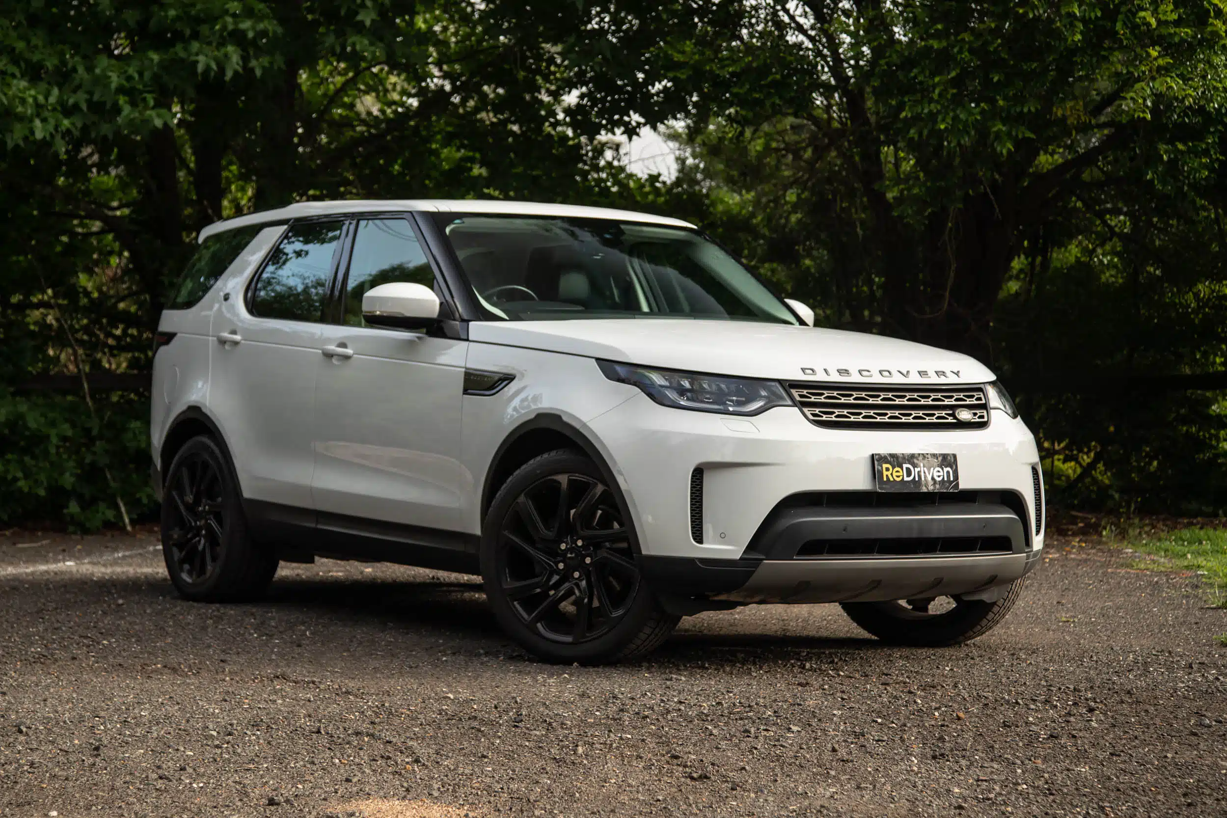 land rover discovery sport 2016 owners manual