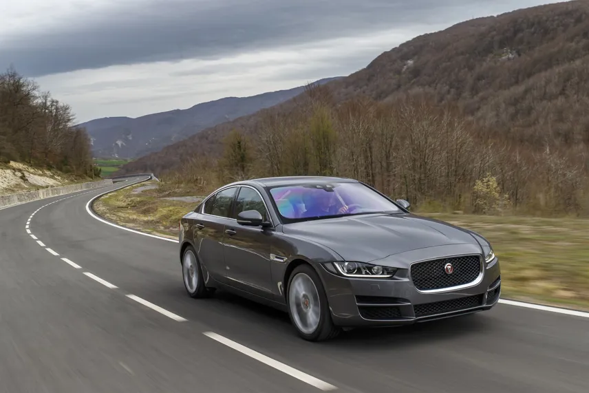 2017 jaguar xe owners manual