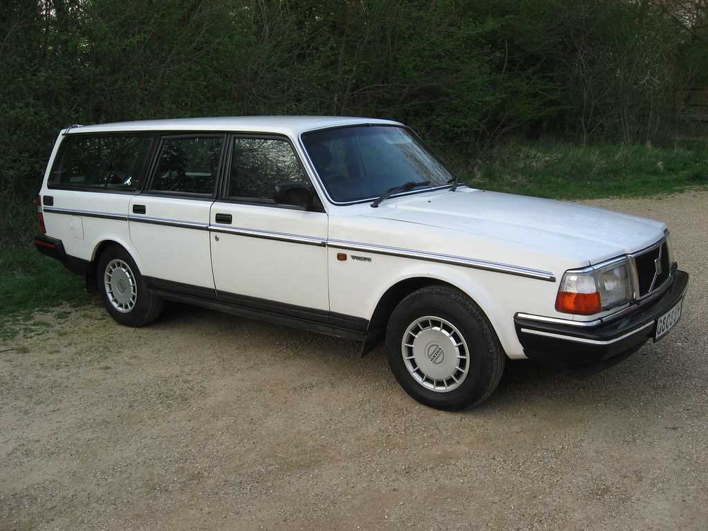 1989 volvo 240 owners manual
