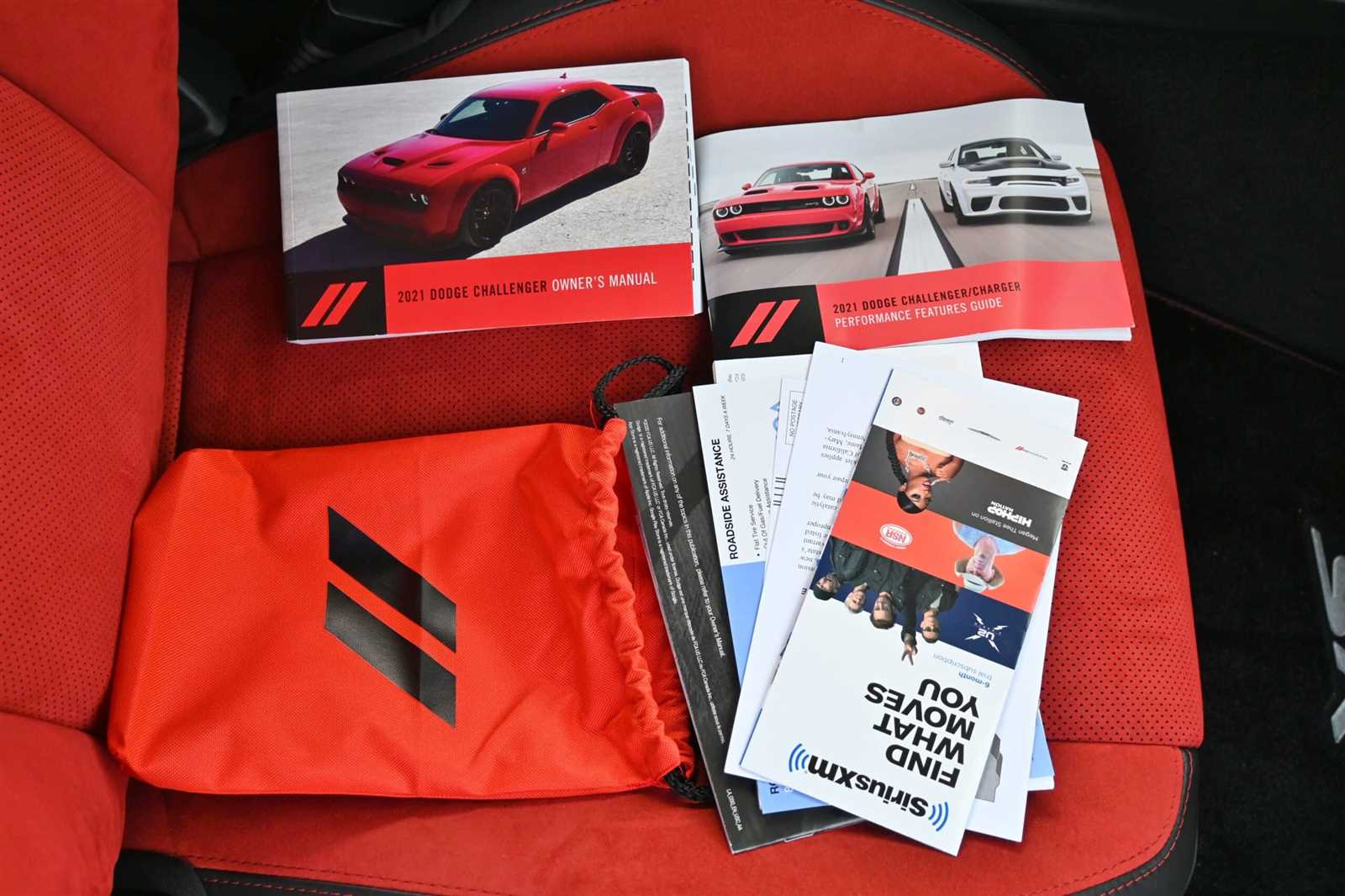 2021 dodge challenger scat pack owners manual