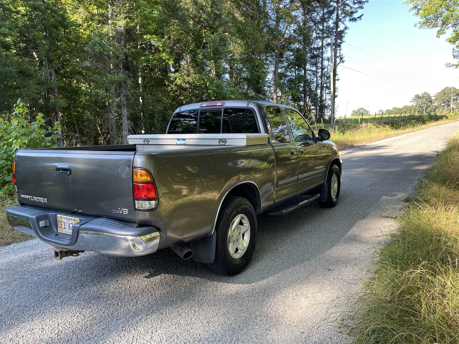 2003 toyota tundra sr5 owners manual