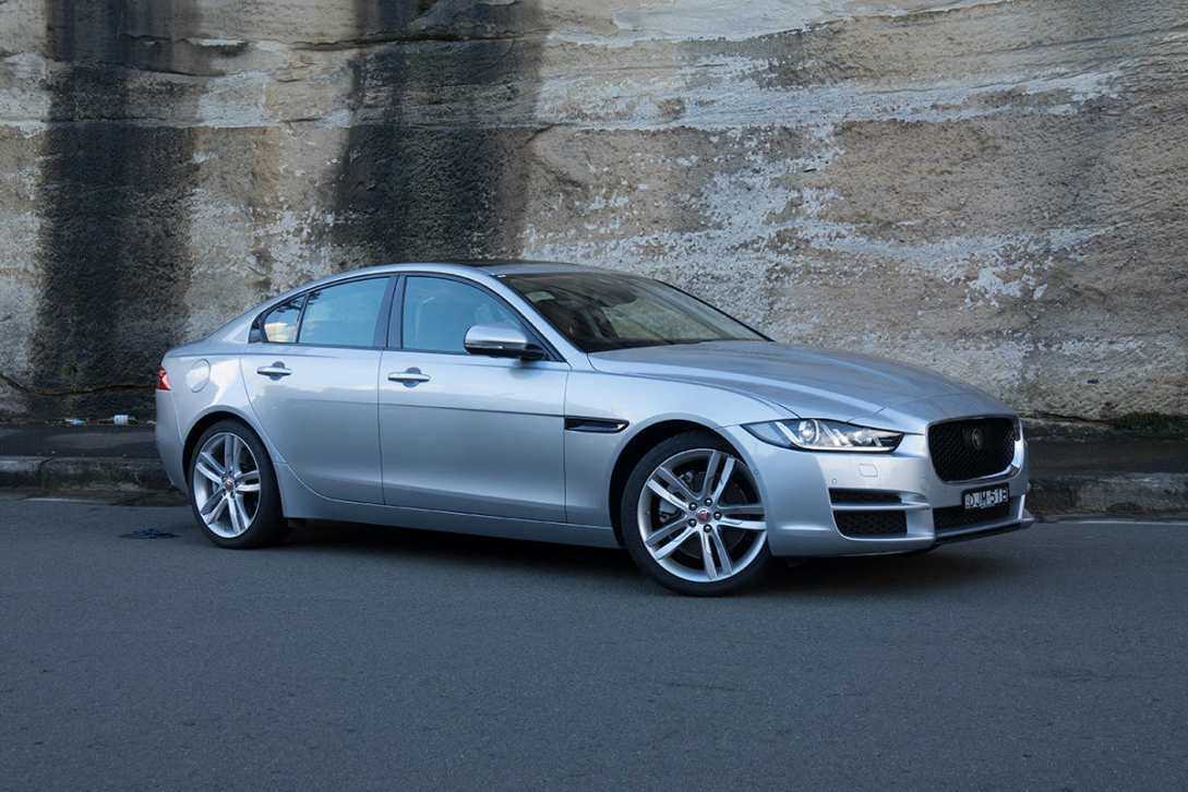 2017 jaguar xe owners manual