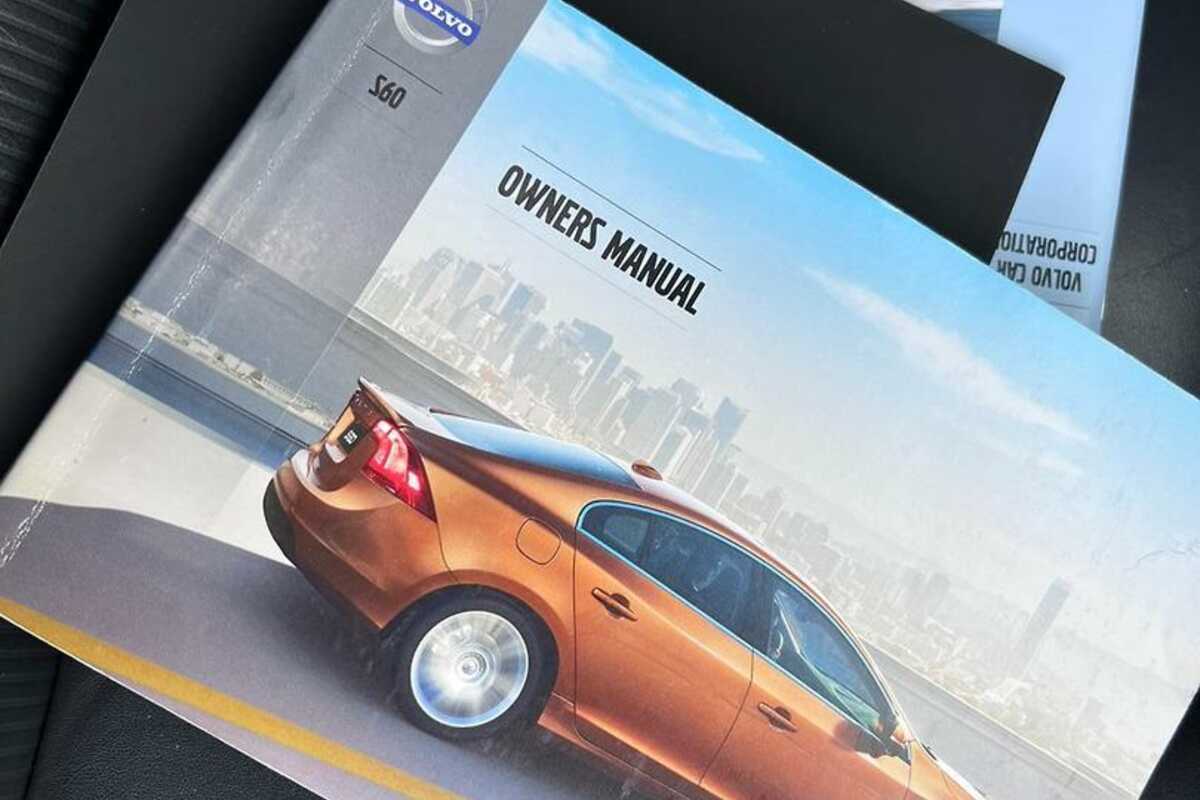 volvo s60 2013 owners manual