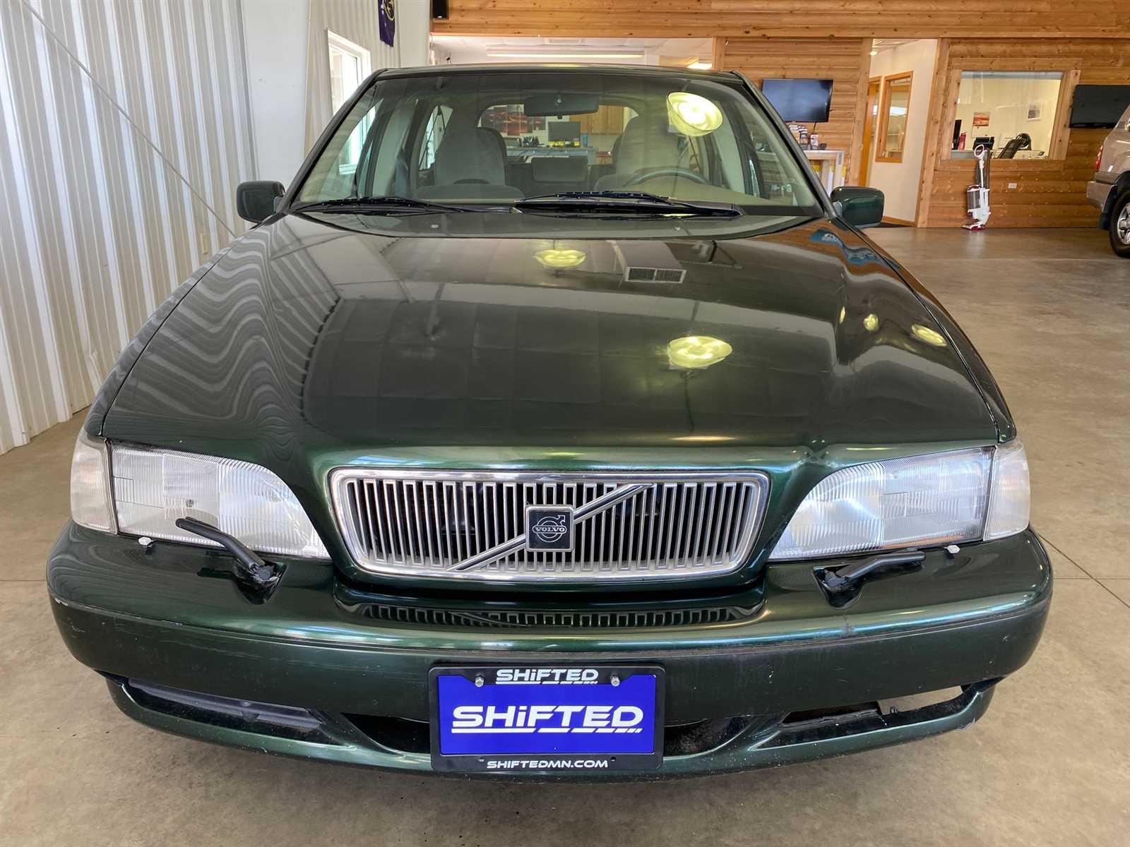 1998 volvo s70 owners manual