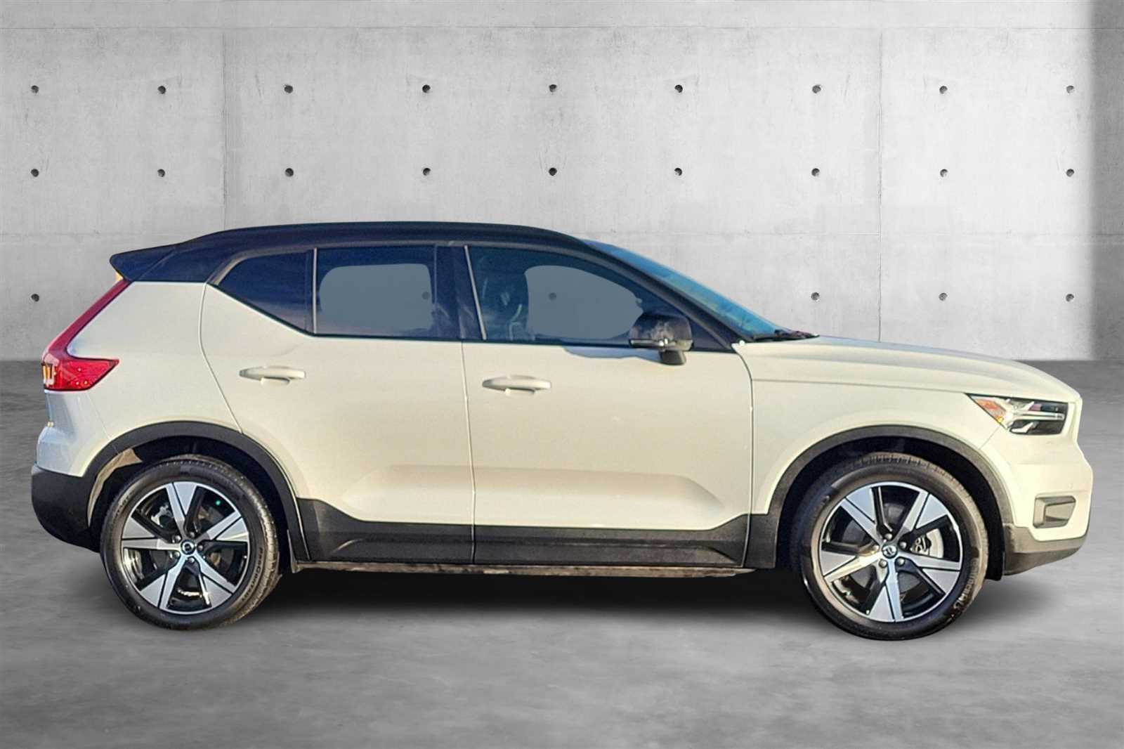 xc40 recharge owners manual