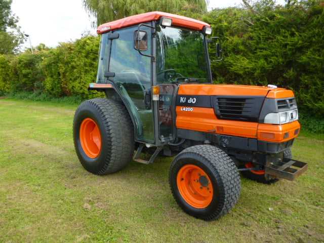 kubota l4200 owners manual